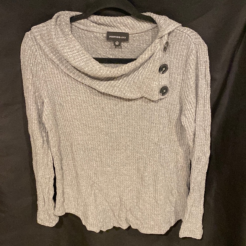 Gray waffle long sleeve top